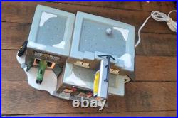 Dept 56 Abner's Implement John Deere #5655052 Vintage Snow Village Sign Lights