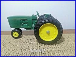 Ertl Rare Signed by Joseph L. Ertl 7th LANCASTER SHOW 1989 Green Tractor (JD020)