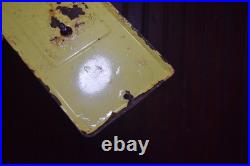 JOHN DEERE STAMPED PAINTED PAINTED METAL THERMOMETER SIGN 1950s VINTAGE 16 TALL