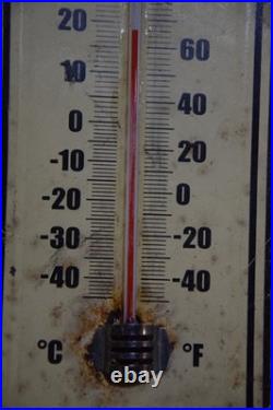 JOHN DEERE STAMPED PAINTED PAINTED METAL THERMOMETER SIGN 1950s VINTAGE 16 TALL