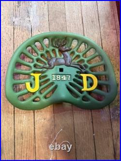 John Deere Vintage Farm Tractor Cast Iron Seat 1847 Deer Sign Antique
