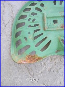 John Deere Vintage Farm Tractor Cast Iron Seat 1847 Deer Sign Antique