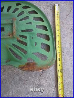 John Deere Vintage Farm Tractor Cast Iron Seat 1847 Deer Sign Antique