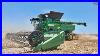 John_Deere_X9_1100_Combines_Harvesting_12_000_Acres_Of_Wheat_01_zprl