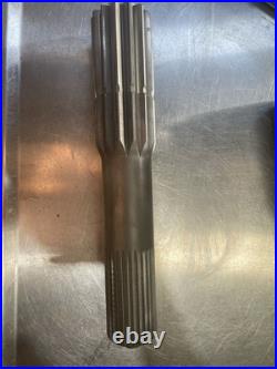 L77516 John Deere Final Drive Shaft Right Sign