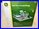 Lionel_2129310_John_Deere_Lighted_Service_Garage_Lit_Sign_Pumps_New_w_Box_01_tnaz