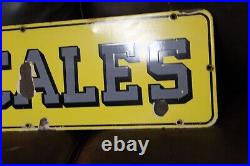 RARE 1950s HOWE SCALE PORCEALIN METAL SIGN CONSTRUCTION GAS OIL FARM CAT DEERE