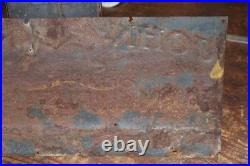 SCARCE 1930s JOHN DEERE DANE MADISON WISCONSIN EMBOSSED PAINTED TIN TACKER SIGN