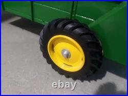 Scale Models John Deere Die Cast Metal Manure Spreeder Ertl- Signed