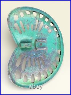 Vintage Antique Retro Cast Iron John Deere Tractor Seat 1847 Green Farm Sign