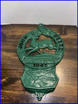 Vintage JOHN DEERE MOLINE ILL 1847 Cast Iron Wall Mount 17 x 10 Letter Holder