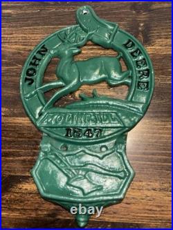 Vintage JOHN DEERE MOLINE ILL 1847 Cast Iron Wall Mount 17 x 10 Letter Holder