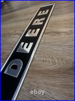 Vintage John Deere dealership/display sign panel Tractor Badge 4x35